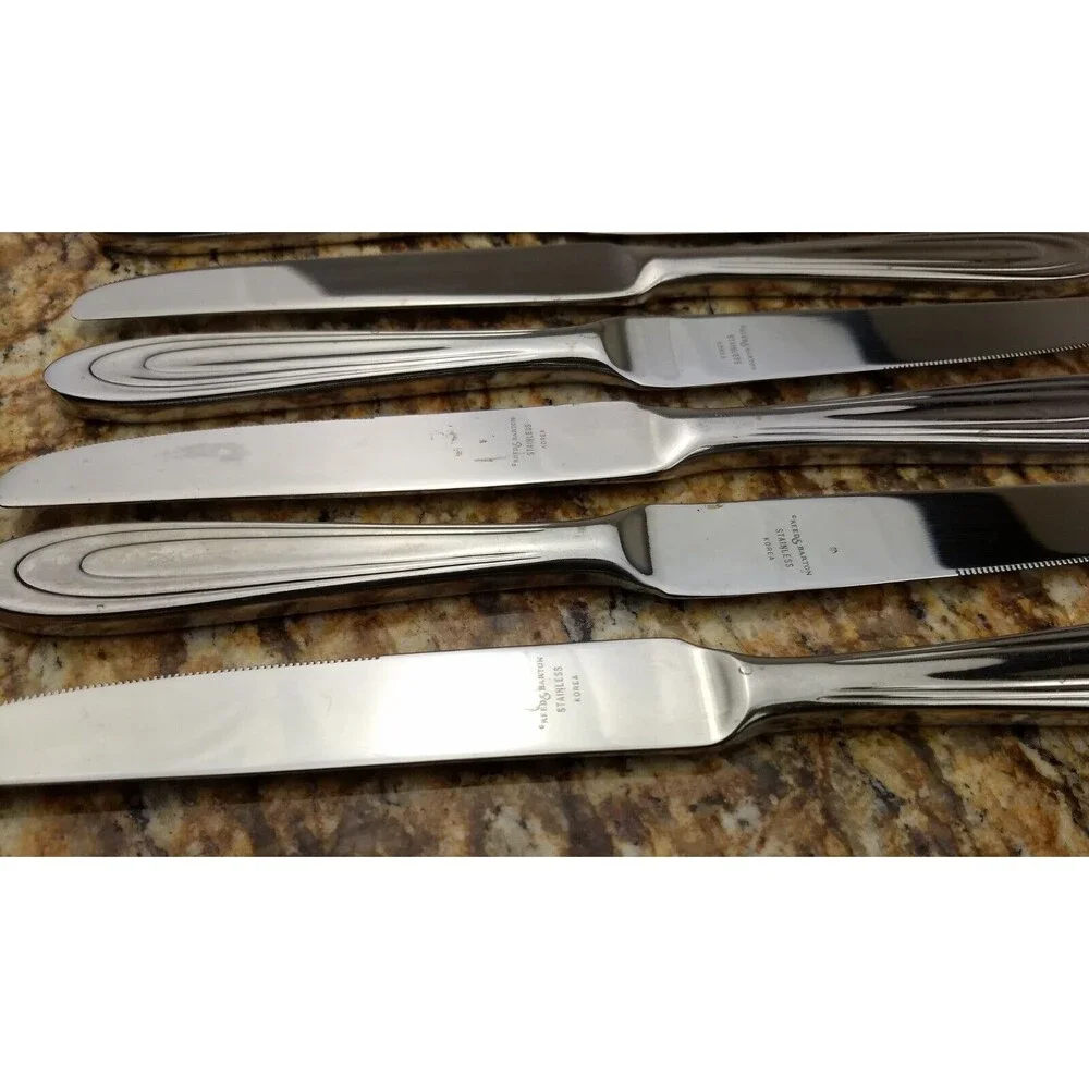 7 Reed & Barton Select ANSE ROYALE DINNER KNIVES 18/10 Korea Stainless Flatware‎